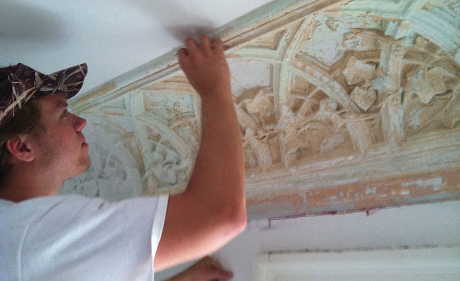 The History & Implementation of The Plaster Restoration Process