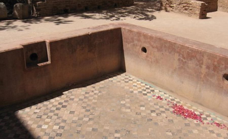 Tadelakt Plaster: Inside Morocco's Oldest Wall Paint – Moroccanzest